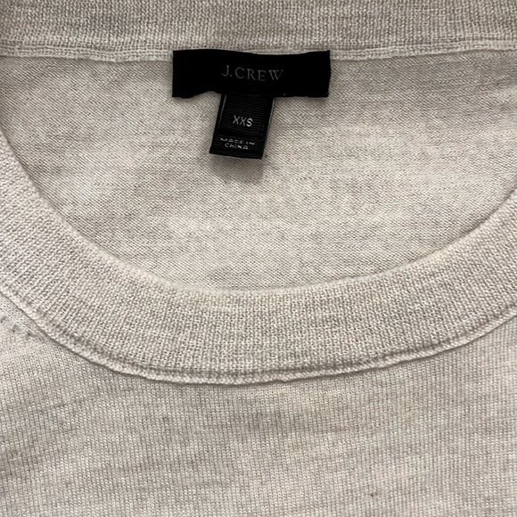 J.Crew Sweater - NEW Condition - Picture 2 of 3
